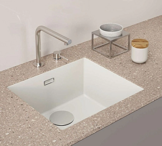 Смеситель для кухни Omoikiri Nara 2 Plus-S-BN нержавеющая сталь Смеситель для кухни Omoikiri Nara 2 Plus-S-BN нержавеющая сталь