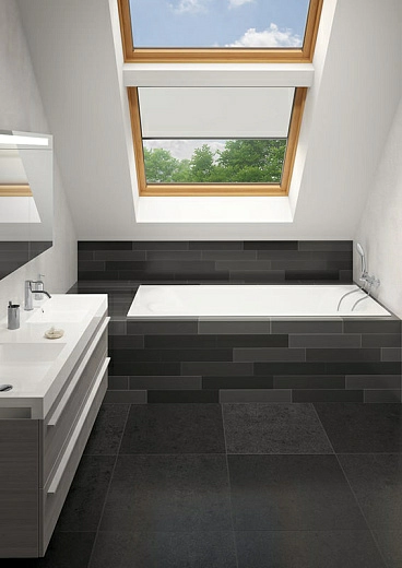 Акриловая ванна Riho Linares 180