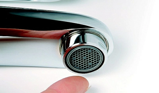 Смеситель Ravak Suzan SN 016.00 для кухонной мойки Смеситель Ravak Suzan SN 016.00 для кухонной мойки