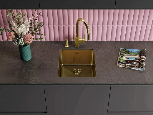 Кухонная мойка из нержавейки Omoikiri Tadzava 39-U/I-LG светлое золото