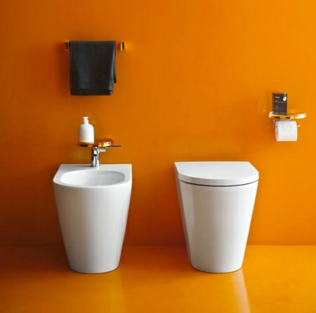 Биде напольное Laufen Kartell 8.3233.1.000.302.1 Биде напольное Laufen Kartell 8.3233.1.000.302.1