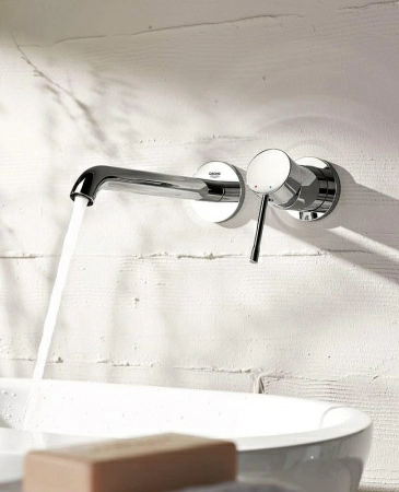 Смеситель Grohe Essence New 19408001 для раковины Смеситель Grohe Essence New 19408001 для раковины