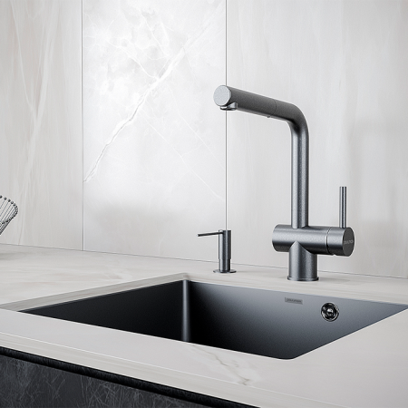 Дозатор для жидкого мыла PAULMARK DECUS, D004-418(BLM) (черный/черный металлик) Дозатор для жидкого мыла PAULMARK DECUS, D004-418(BLM) (черный/черный металлик)