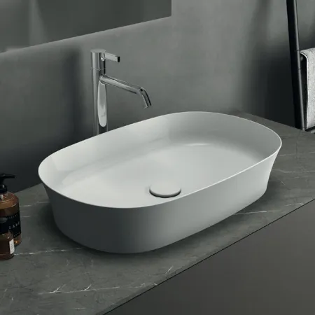 Умывальник-чаша овальная с тонкими стенками Ideal Standard I.life A 60см технология Diamatec без отверстия подсмеситель, E139601
