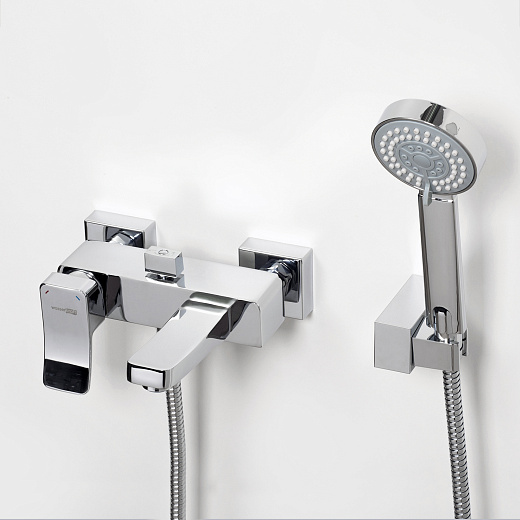 Смеситель Wasserkraft Aller 1061 для ванны с душем