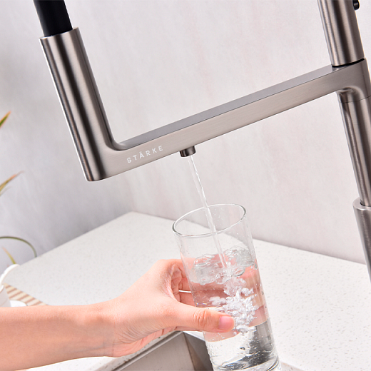 Смеситель PAULMARK TORNADO To213402-B, (вороненая сталь/беретта), гибкий излив