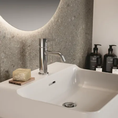 Смеситель для умывальника с металлическим донным клапаном Ideal Standard JOY BC775AA